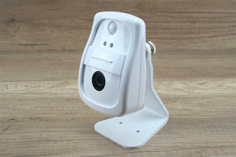 Security camera with WiFi and motion detection RCC100HD
